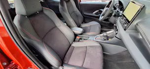 Toyota Yaris 1.5 VVT-i HSD GR Sport