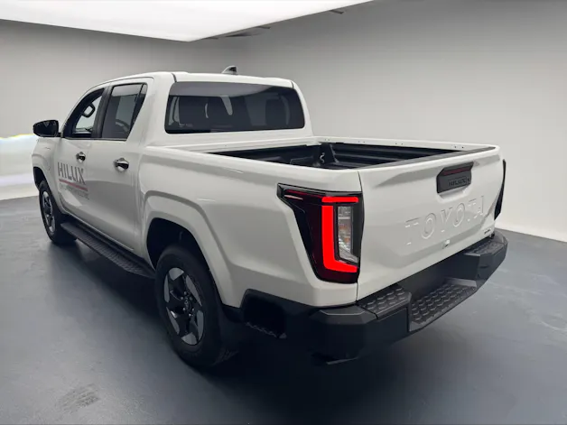 Toyota Hilux Double Cab.-Pick-up 59KWh Style