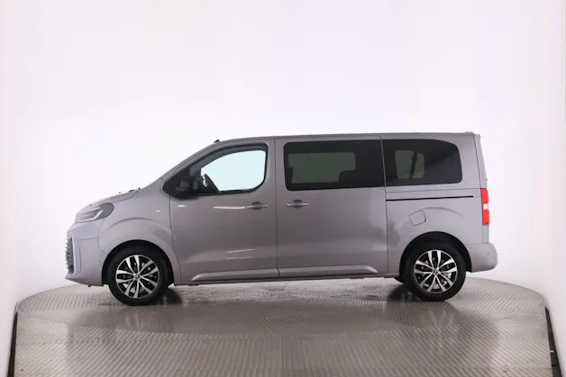 Toyota PROACE Verso L1 2.0 D Trend
