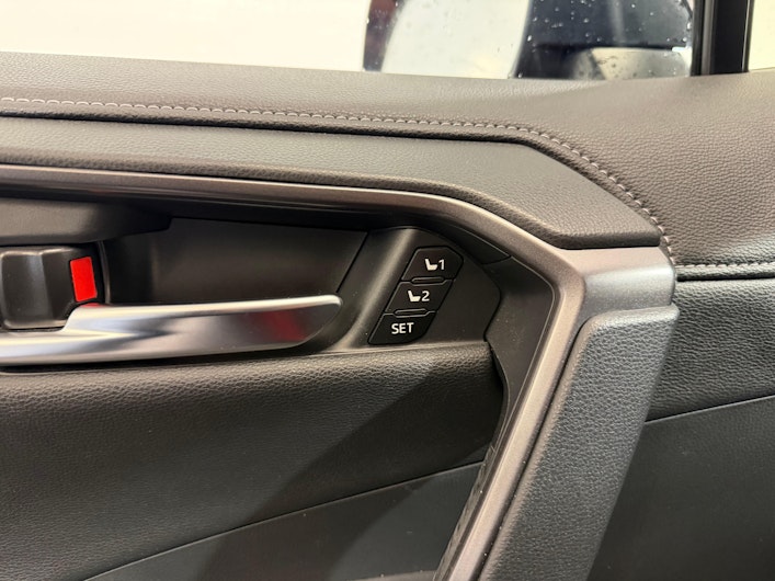 image du véhicule TOYOTA RAV-4