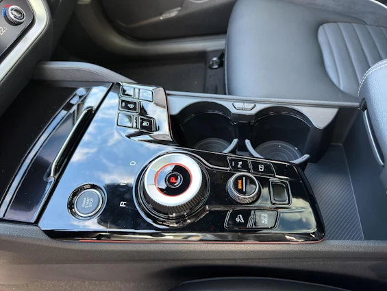 image du véhicule 12 image du véhicule 12