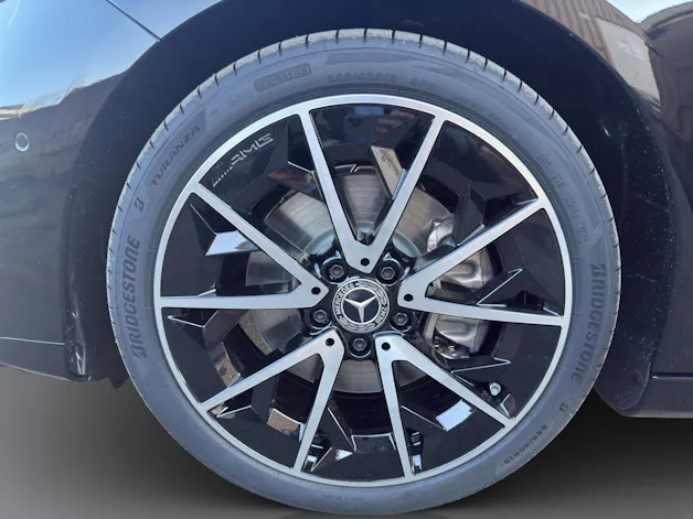 Mercedes-Benz CLA 250+ AMG Line