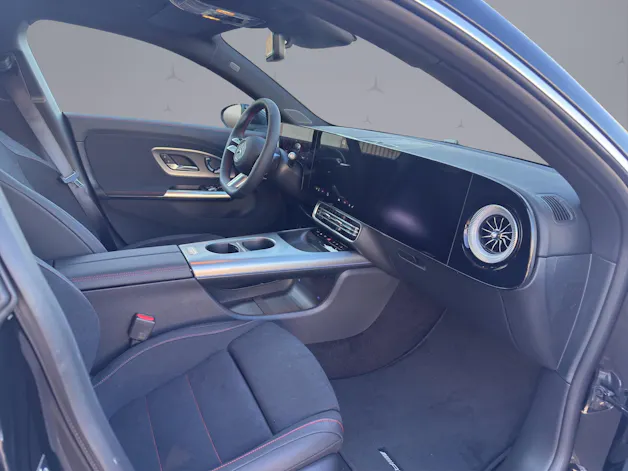 Mercedes-Benz CLA 250+ AMG Line