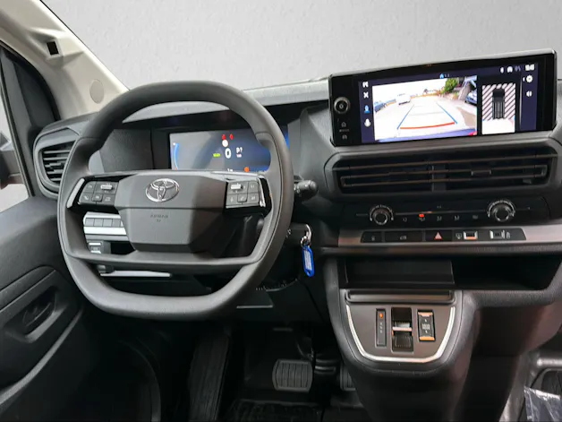 Toyota PROACE Van L1 75KWh Advanced