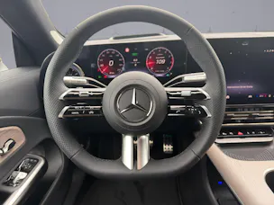 Mercedes-Benz CLA 220 AMG Line 4matic