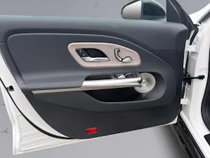 Mercedes-Benz CLA 220 AMG Line 4matic