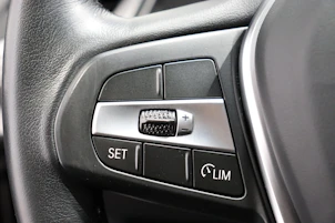 image du véhicule BMW 118i