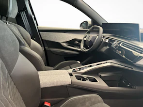 Fahrzeugbild PEUGEOT 3008 1.2 Hybrid GT