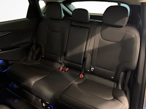 https://vehicle.imgix.net/4176888/9cc72cf9-a662-49b9-80f8-ca67389f3c3f.jpg