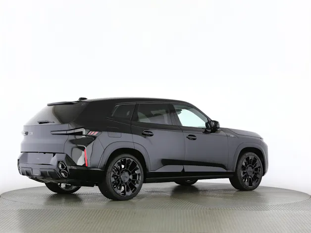 BMW XM 50e Plug-in Hybrid