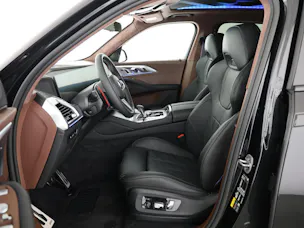 BMW XM 50e Plug-in Hybrid