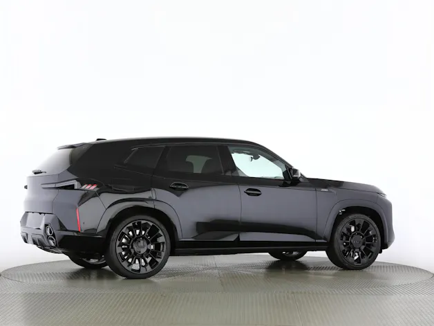 BMW XM 50e Plug-in Hybrid