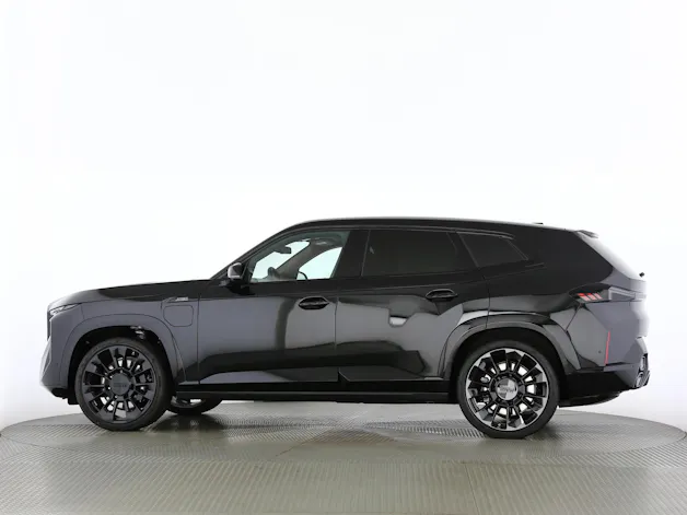 BMW XM 50e Plug-in Hybrid