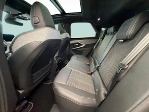 https://vehicle.imgix.net/4176895/1672cf96-e0d4-47bf-a7f2-9e10d7145283.jpg