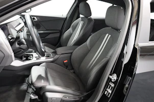 image du véhicule BMW 118i