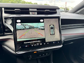 https://vehicle.imgix.net/4176974/642fde4a-b632-4e7c-8abf-4007a285179f.jpg