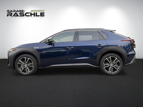 Vehicle image 3 Vehicle image 3