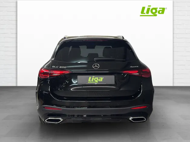 Mercedes-Benz GLC 300 AMG Line 4Matic