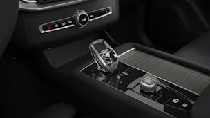 Volvo XC90 2.0 T8 TE Ultra XCLUSIVE Dark eAWD