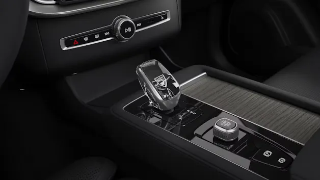 Volvo XC90 2.0 T8 TE Ultra XCLUSIVE Dark eAWD