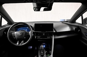 Vehicle image TOYOTA C-HR 2.0 HEV Swiss Edition 4x4