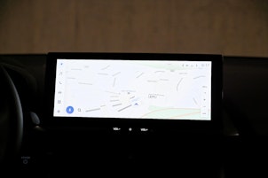 Vehicle image TOYOTA C-HR 2.0 HEV Swiss Edition 4x4