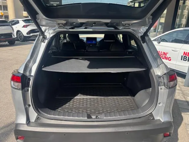 Toyota Corolla Cross 2.0 HSD Trend AWD-i