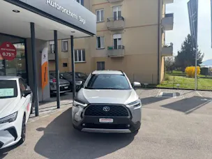 Toyota Corolla Cross 2.0 HSD Trend AWD-i