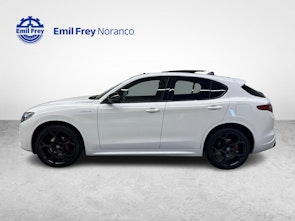 Vehicle image ALFA ROMEO Stelvio 2.0 Q4 280 Veloce + Gancio traino amovibile e pneumatici invernali