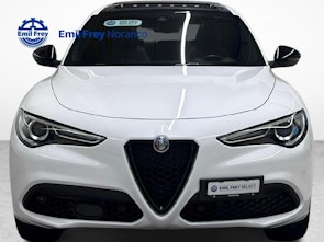 Vehicle image ALFA ROMEO Stelvio 2.0 Q4 280 Veloce + Gancio traino amovibile e pneumatici invernali