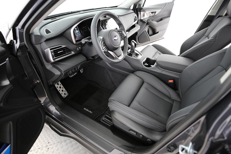 Vehicle image SUBARU OUTBACK