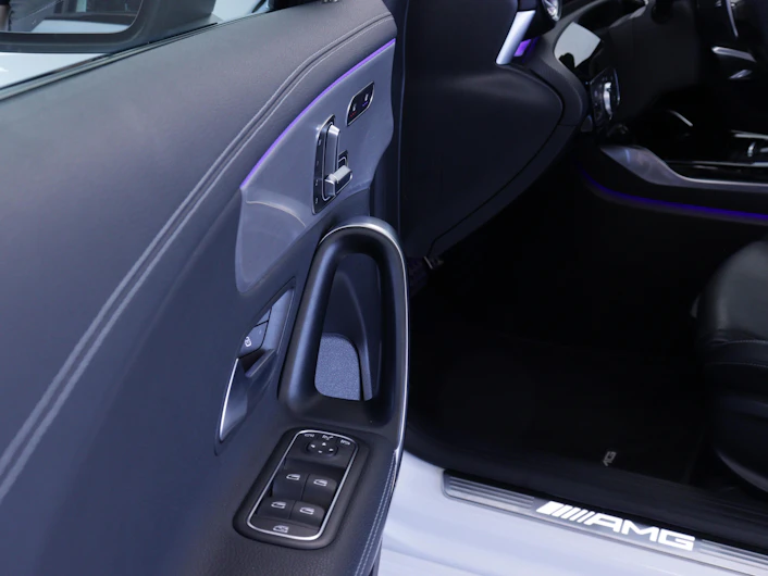 image du véhicule MERCEDES-BENZ A 45 AMG