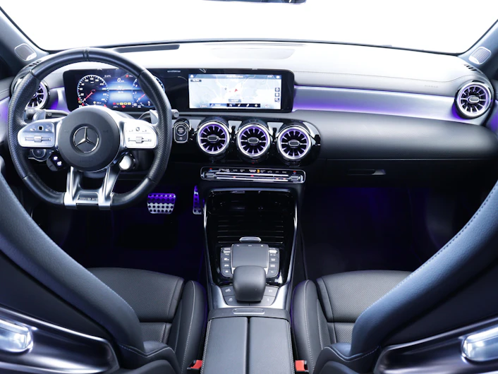 image du véhicule MERCEDES-BENZ A 45 AMG