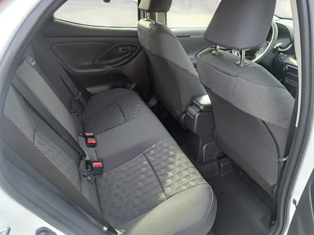 Toyota Yaris 1.5 VVT-i HSD Trend