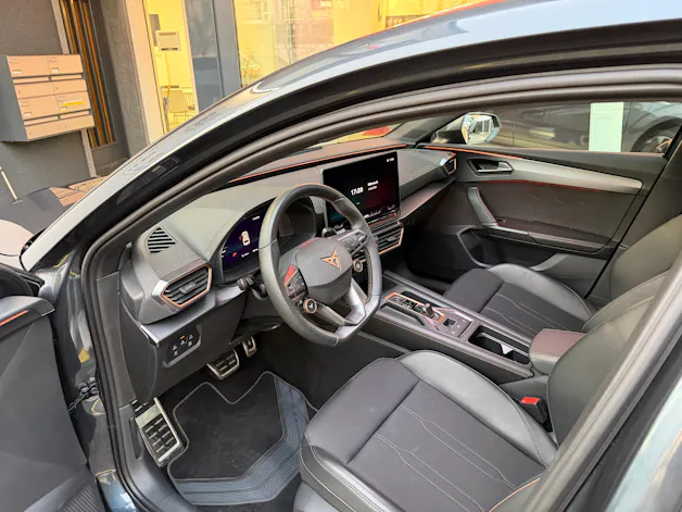 Cupra Leon 1.5 eTSI DSG
