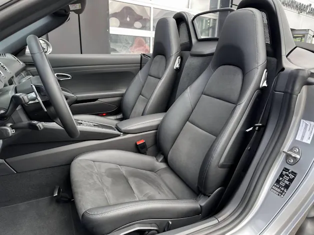 Porsche 718 Boxster S