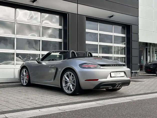 Porsche 718 Boxster S