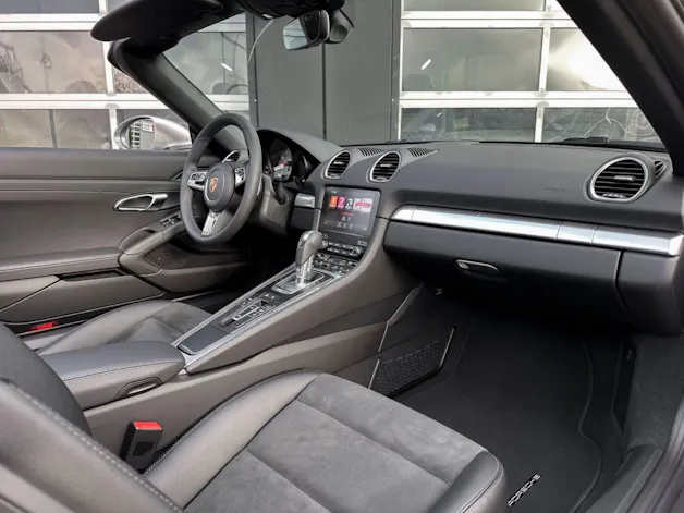 Porsche 718 Boxster S