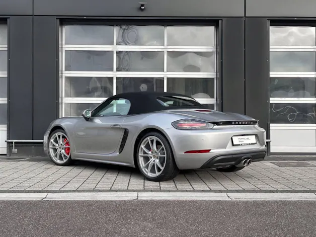 Porsche 718 Boxster S