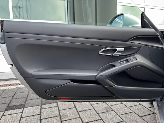 Porsche 718 Boxster S