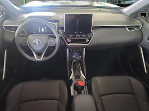 Toyota Corolla Cross 2.0 HSD Trend AWD-i
