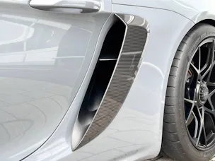 Porsche 718 Spyder RS