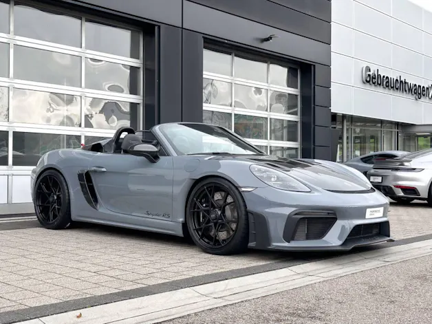 Porsche 718 Spyder RS