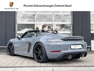 Porsche 718 Spyder RS