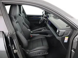 Porsche Macan 4
