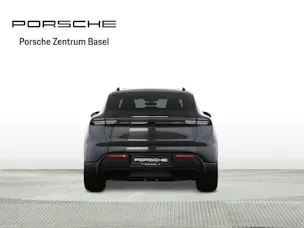 Porsche Macan 4