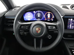 Porsche Macan 4