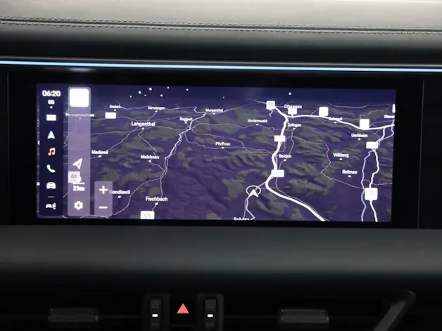 Porsche Macan 4