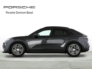 Porsche Macan 4