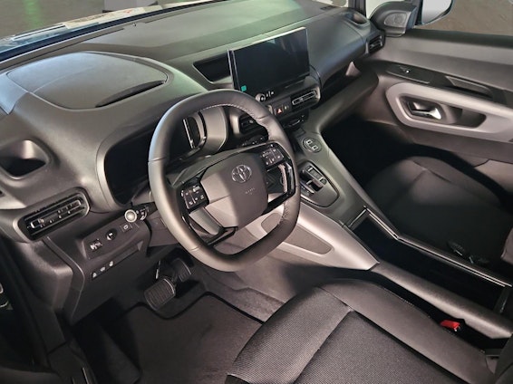 image du véhicule 6 image du véhicule 6